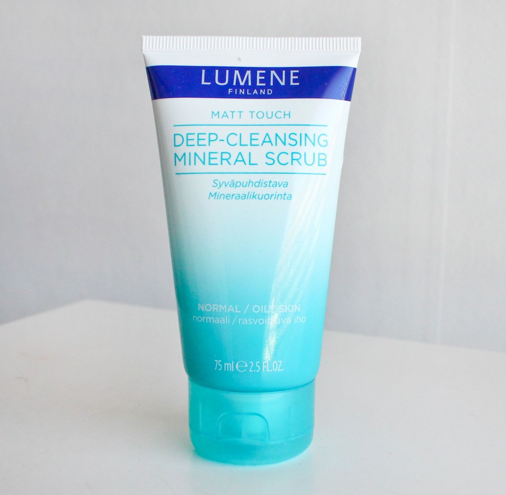 lumene-matt-touch-mineral-scrub