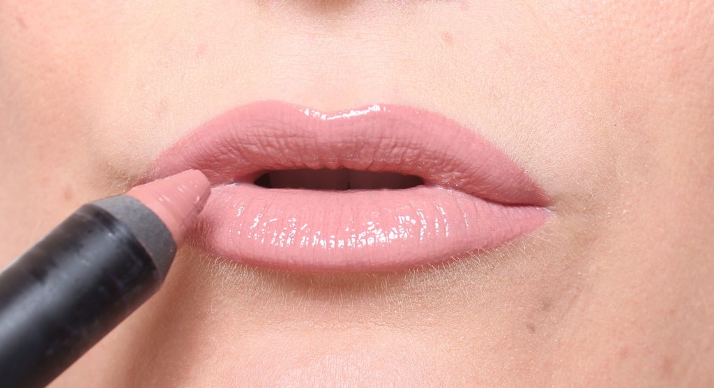 Nude Läppar - Cream Glaze Crayon - Chiffon